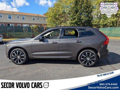2025 Volvo XC60 Plus