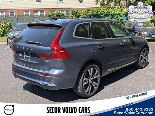 Denim Blue Metallic 2023 Volvo XC60 Plus Bright Theme