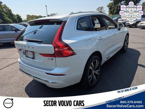 2023 Volvo XC60 Plus Bright Theme