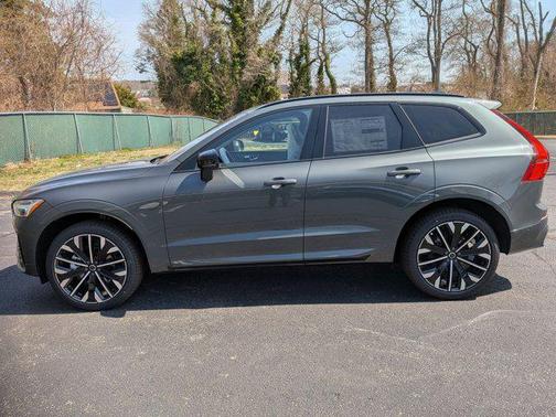 Forest Lake 2026 Volvo XC60 B5 Ultra