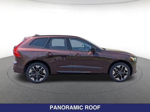 Mulberry 2026 Volvo XC60 B5 Plus