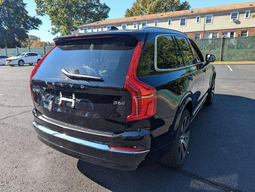 2025 Volvo XC90 B6 Plus 6-Seater