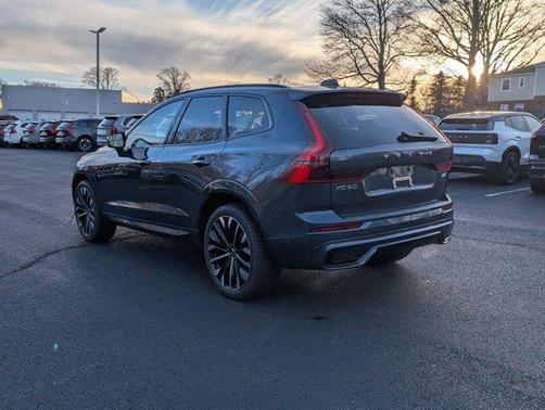 2026 Volvo XC60 B5 Ultra