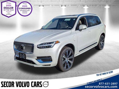 2025 Volvo XC90 Plug-In Hybrid T8 Plus 7-Seater