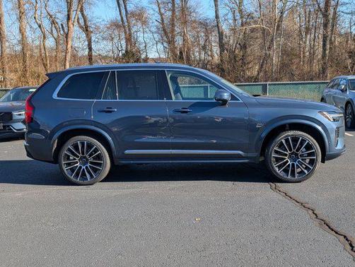 2026 Volvo XC90 B6 Ultra 7-Seater