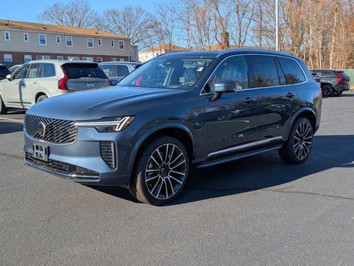 2026 Volvo XC90 B6 Ultra 7-Seater