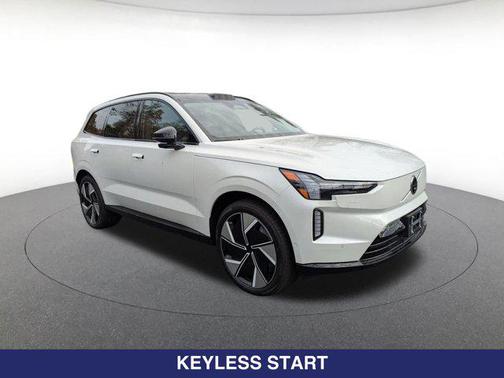 Crystal White Metallic 2025 Volvo EX90 Twin Motor Ultra