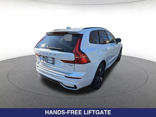 Crystal White 2025 Volvo XC60 Plug-In Hybrid T8 Plus