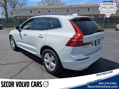 2022 Volvo XC60 Momentum
