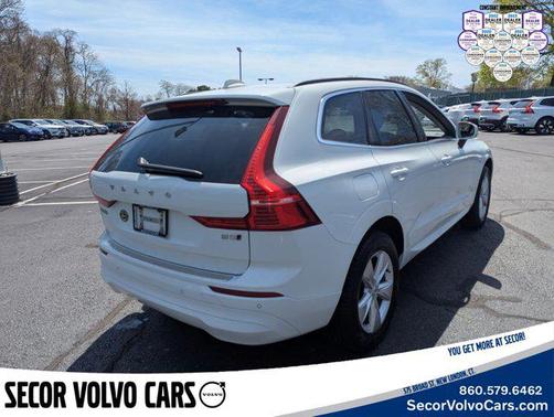 2022 Volvo XC60 Momentum