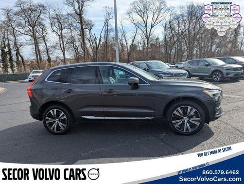 2022 Volvo XC60 Recharge Plug-In Hybrid T8 Inscription