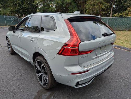 2025 Volvo XC60 Plug-In Hybrid T8 Ultra
