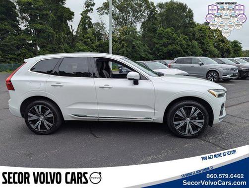 2023 Volvo XC60 Plus Bright Theme