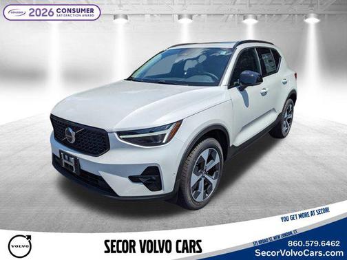 2026 Volvo XC40 B5 Plus