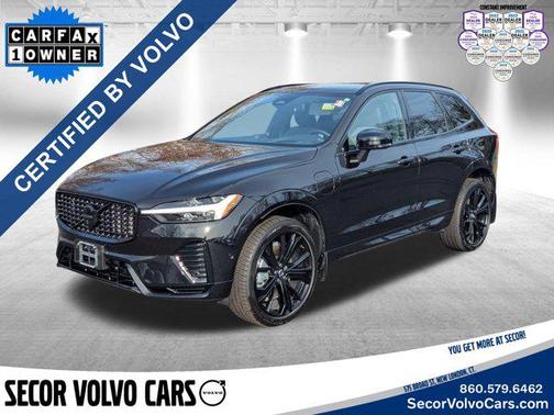 2025 Volvo XC60 Plug-In Hybrid Ultra Black Edition