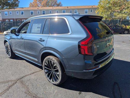 2026 Volvo XC90 B6 Plus 7-Seater