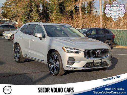 2023 Volvo XC60 Plus Bright Theme