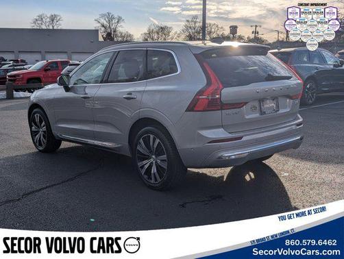 2023 Volvo XC60 Plus Bright Theme
