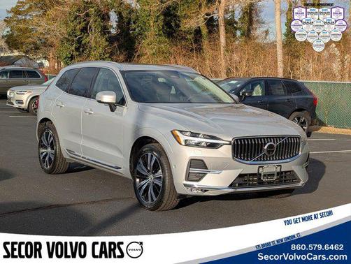 2023 Volvo XC60 Plus Bright Theme