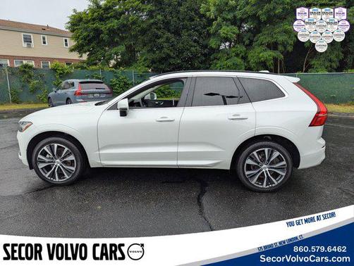 2022 Volvo XC60 Momentum