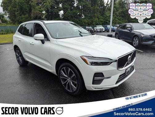2022 Volvo XC60 Momentum