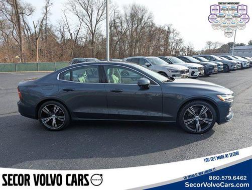 2022 Volvo S60 T5