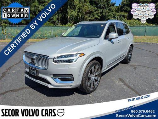 2024 Volvo XC90 Plus Bright Theme