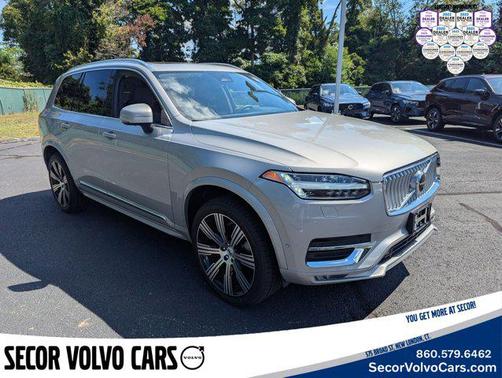 2024 Volvo XC90 Plus Bright Theme