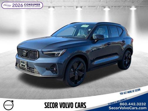 Denim Blue 2026 Volvo XC40 Black Edition Ultra, B5 AWD Gas (mild hybrid)
