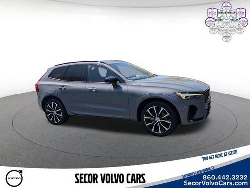 Thunder Gray Metallic 2023 Volvo XC60 Plus Dark Theme