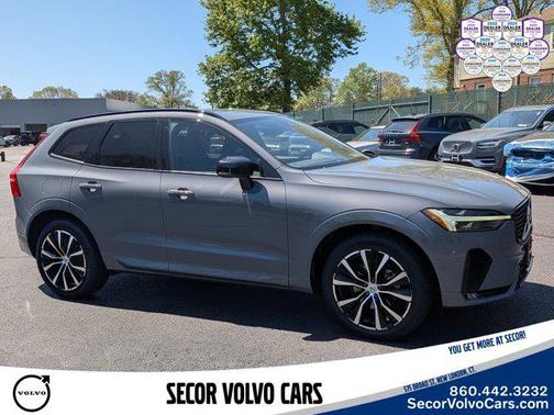 Thunder Gray Metallic 2023 Volvo XC60 Plus Dark Theme