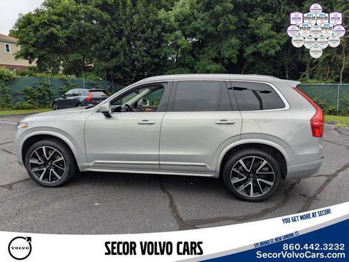 Silver Dawn Metallic 2023 Volvo XC90 Plus