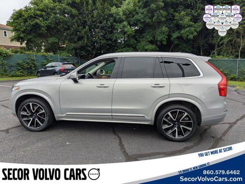 2023 Volvo XC90 Plus