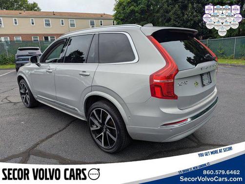 2023 Volvo XC90 Plus