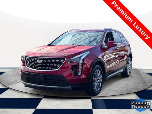 2023 Cadillac XT4 Premium Luxury