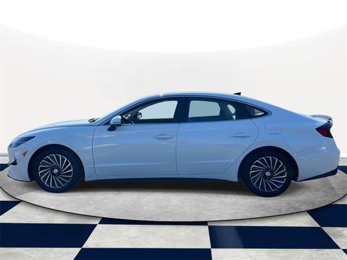 2022 Hyundai SONATA Hybrid Limited