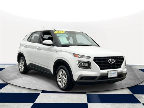 2023 Hyundai VENUE SE