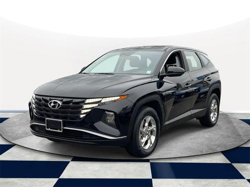 2022 Hyundai TUCSON SE