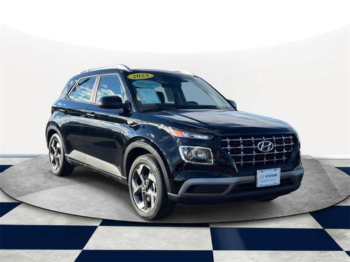 2023 Hyundai VENUE SEL