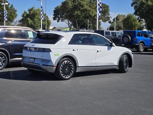 2023 Hyundai IONIQ 5 LIMITED