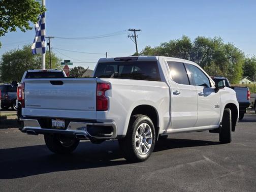 Summit White 2022 Chevrolet Silverado 1500 LTZ