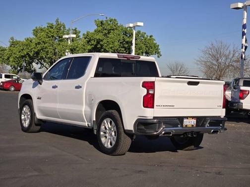 Summit White 2022 Chevrolet Silverado 1500 LTZ