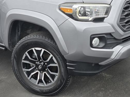 2020 Toyota Tacoma 