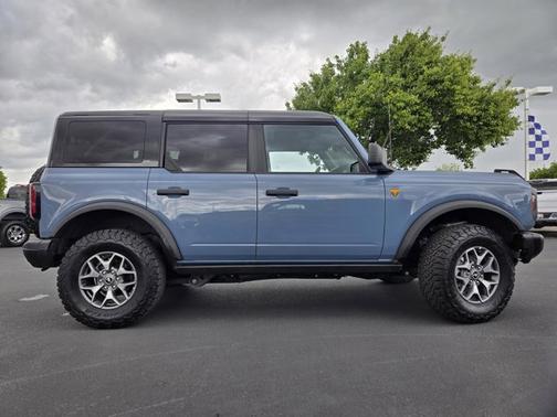 AZURE GRAY MET TRI-COAT 2025 Ford Bronco BADLANDS