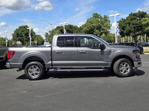 CARBONIZED GRAY METALLIC 2025 Ford F-150 XLT