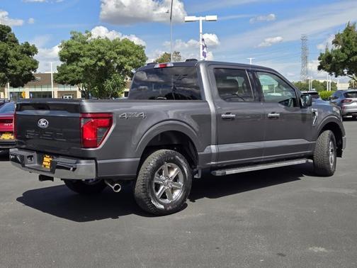 CARBONIZED GRAY METALLIC 2025 Ford F-150 XLT