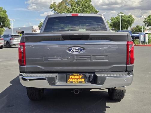 CARBONIZED GRAY METALLIC 2025 Ford F-150 XLT