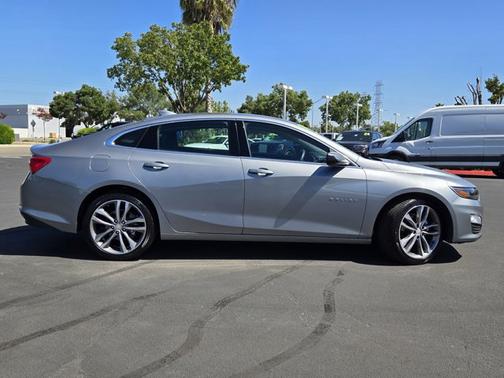 2023 Chevrolet Malibu LT W/1LT