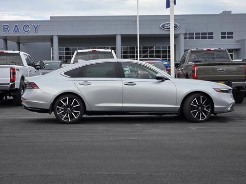 2024 Honda Accord TOURING