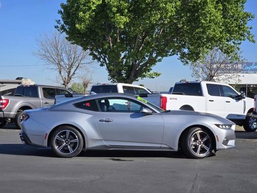 ICONIC SILVER METALLIC 2024 Ford Mustang